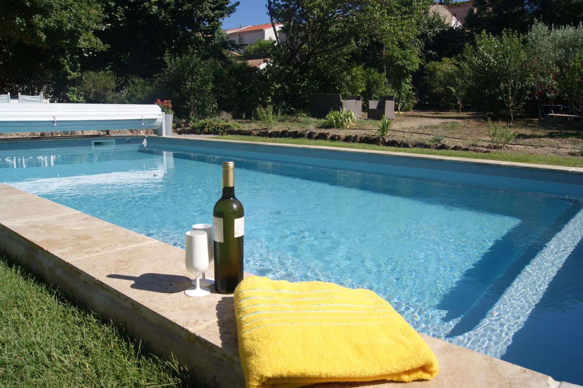 Bed and Breakfast Le Petit Moliere Servian Zewnętrze zdjęcie